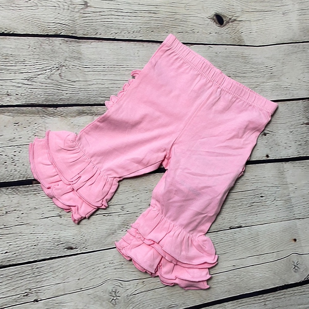 Ruffle Butts capri ruffle pant